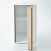 Bílý kovový chlebník Yamazaki Tosca 22 x 36 cm -fv-interier-25