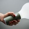 Kaktusově zelená nabíjecí stolní LED lampa Fermob Aplo 26,5 cm -fv-interier-25