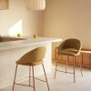 Hořčicově žlutá čalouněná barová židle Kave Home Bonali 65 cm -fv-interier-25